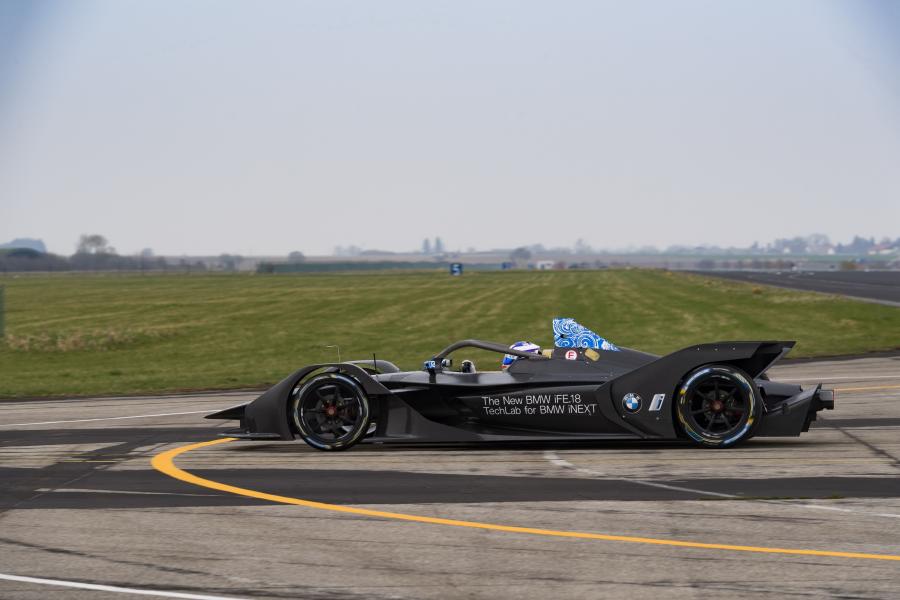  BMW iFE.18 Test Car 2018 года  (фото 4 из 18)
